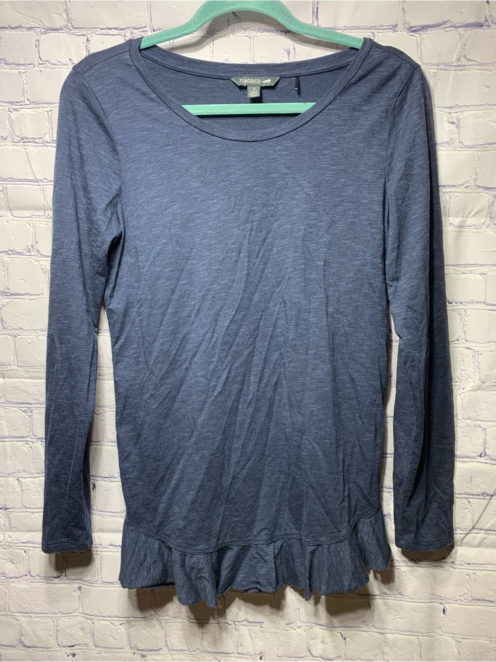 Toad&Co Womens Ruffle Hem Long Sleeve Top Blue Sz S Organic Casual Outdoor